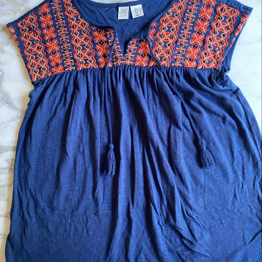 Cotton embroidered top